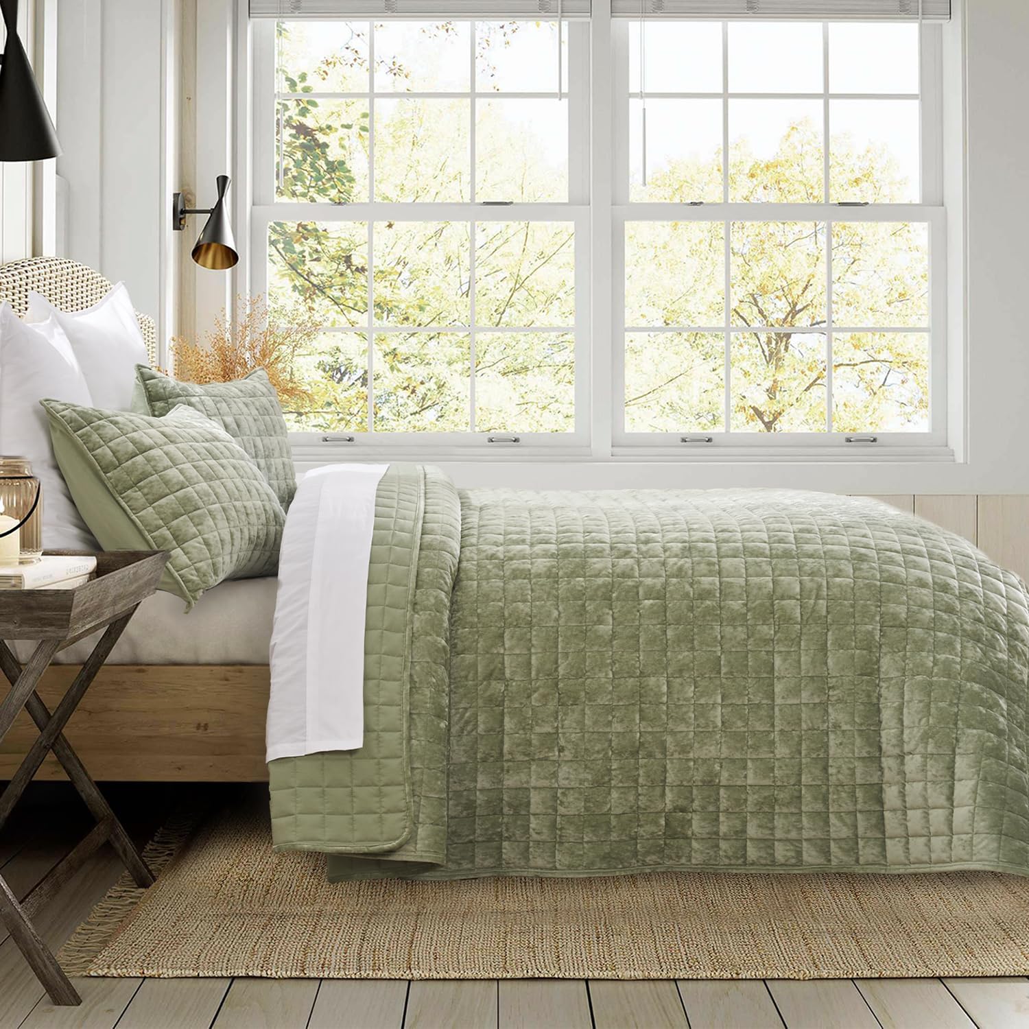 Thumbnail 2 de RECYCO Luxury Velvet King Bed Comforter Set