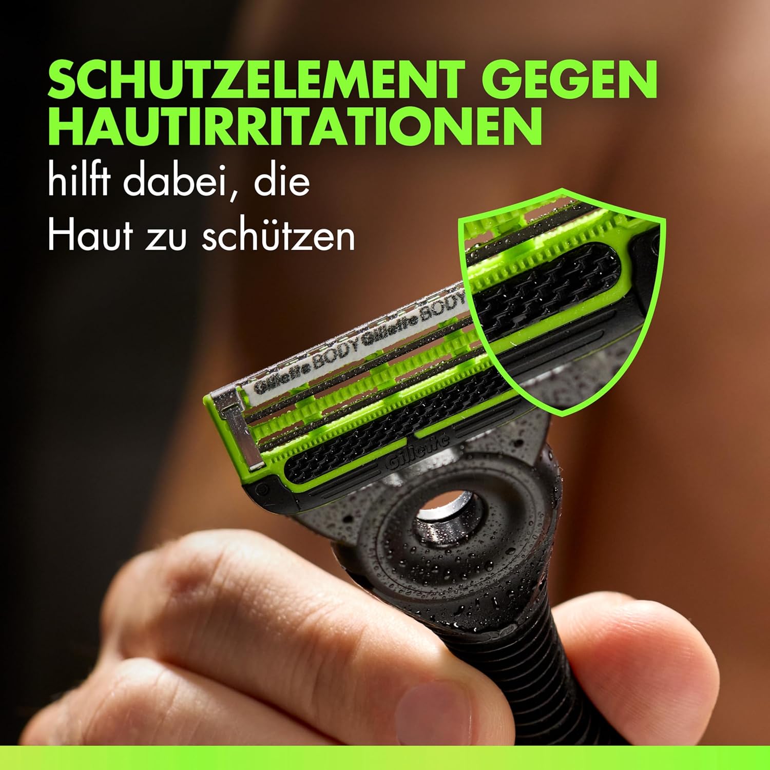 Thumbnail 2 de GilletteLabs Body & Intimate Rasierer für Herren – Intim- und Körperrasur mit Schutzsystem, 1 Handstück, Duschhalterung & 8 Klingen