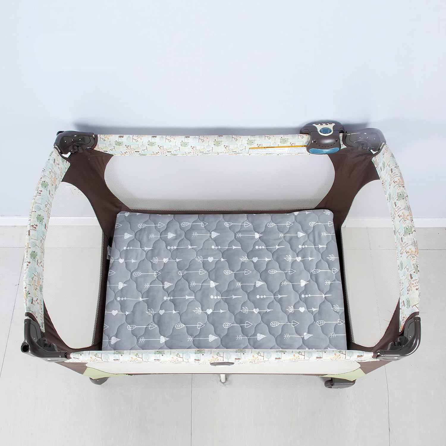 Detalle 2 de SPRINGSPIRIT Waterproof Travel Cot Mattress Protector for 95x65cm Cots