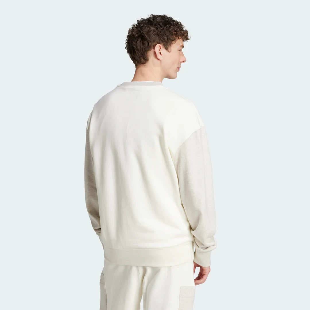 Thumbnail 1 de All SZN French Terry Colorblock Crew Sweatshirt de Adidas – comodidad versátil para tu día a día