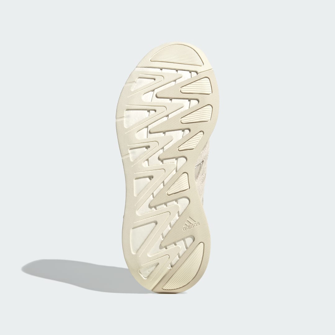 Detalle de Adizero Aruku de Adidas: zapatilla beige para uso diario y paseo ligero