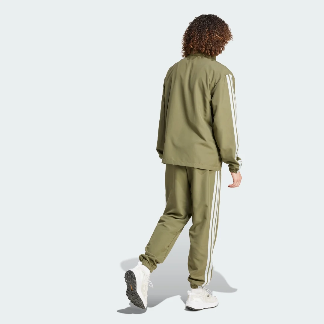 Detalle 2 de CHÁNDAL DE TEJIDO TÉCNICO 3 STRIPES de Adidas – verde