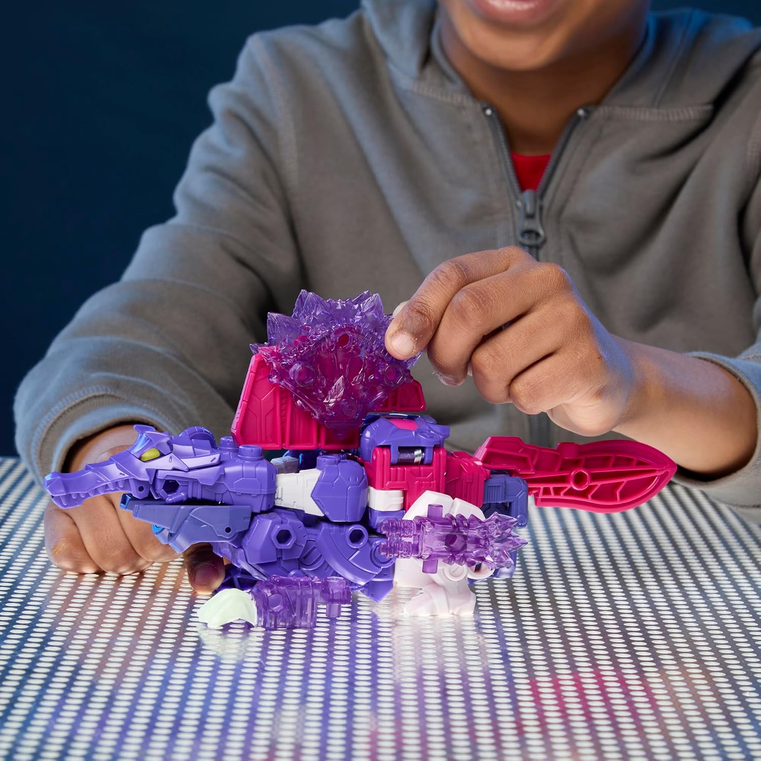 Detalle 2 de Transformers G21625X0 Shockwave Ultimate Cyber Changers Dino Action Figure