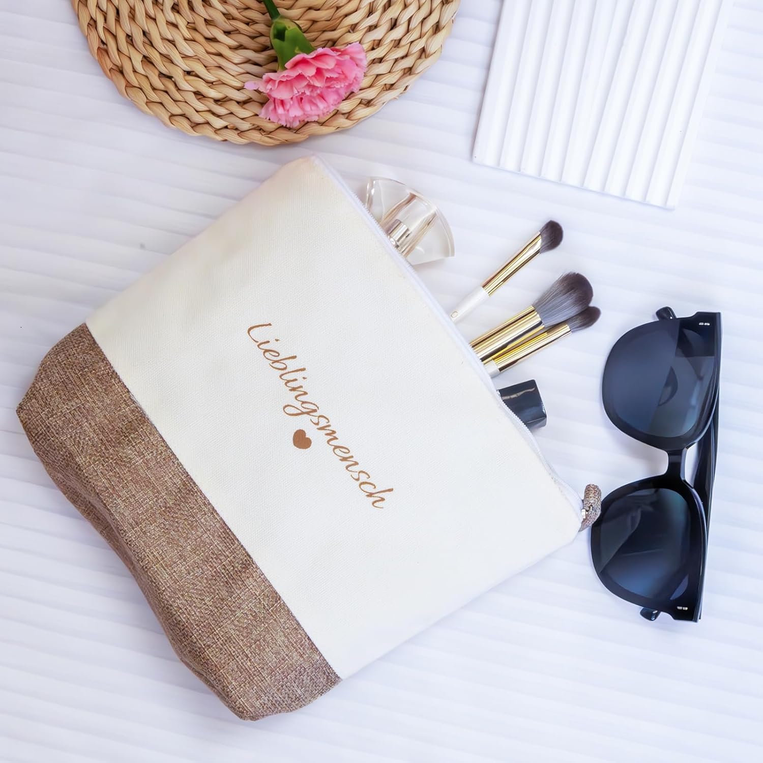 Detalle 2 de Kosmetiktasche Lieblingsmensch – Geschenkidee für Freundin, Mama, Schwester oder Partnerin