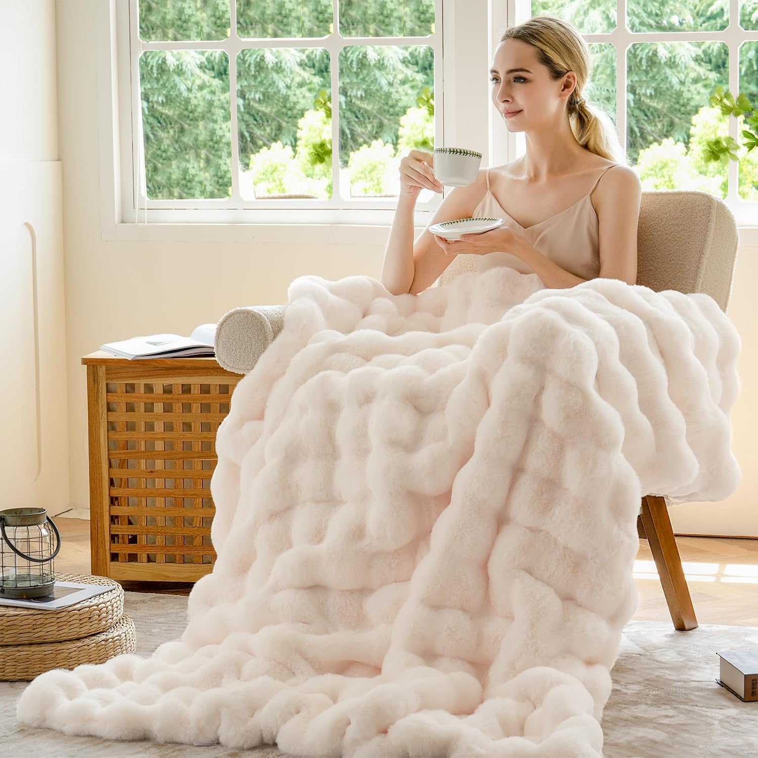 Thumbnail 5 de BENVWE Faux Fur Throw Blanket 51" x 63" 🛋