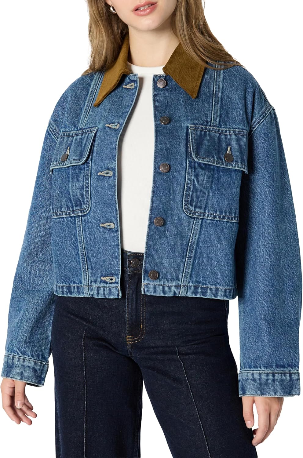 Detalle 2 de Amazon Essentials Women's Cropped Denim Jacket with Contrast Collar
