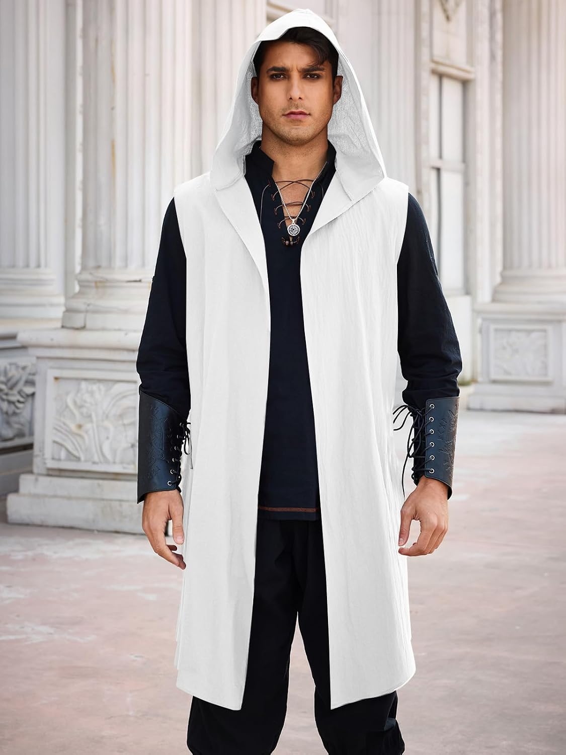 Detalle 2 de Runcati Medieval Hooded Surcoat, Cotton