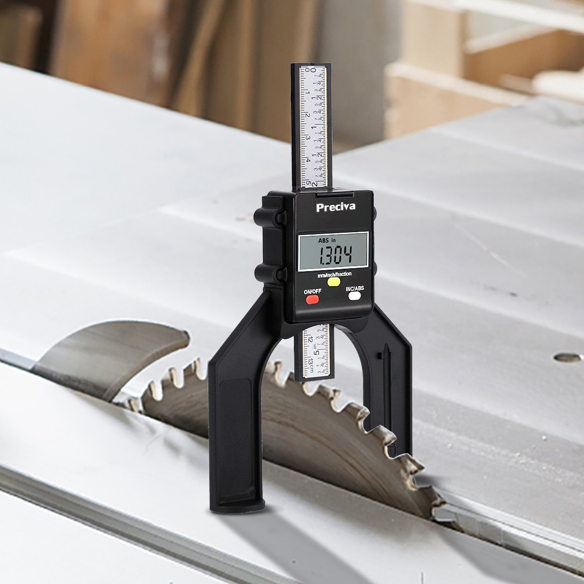 Detalle 2 de Preciva Digitaler Tiefen- und Höhenmesser für Frästisch & Oberfräse (LCD, 80 mm, 0,10 mm Genauigkeit)