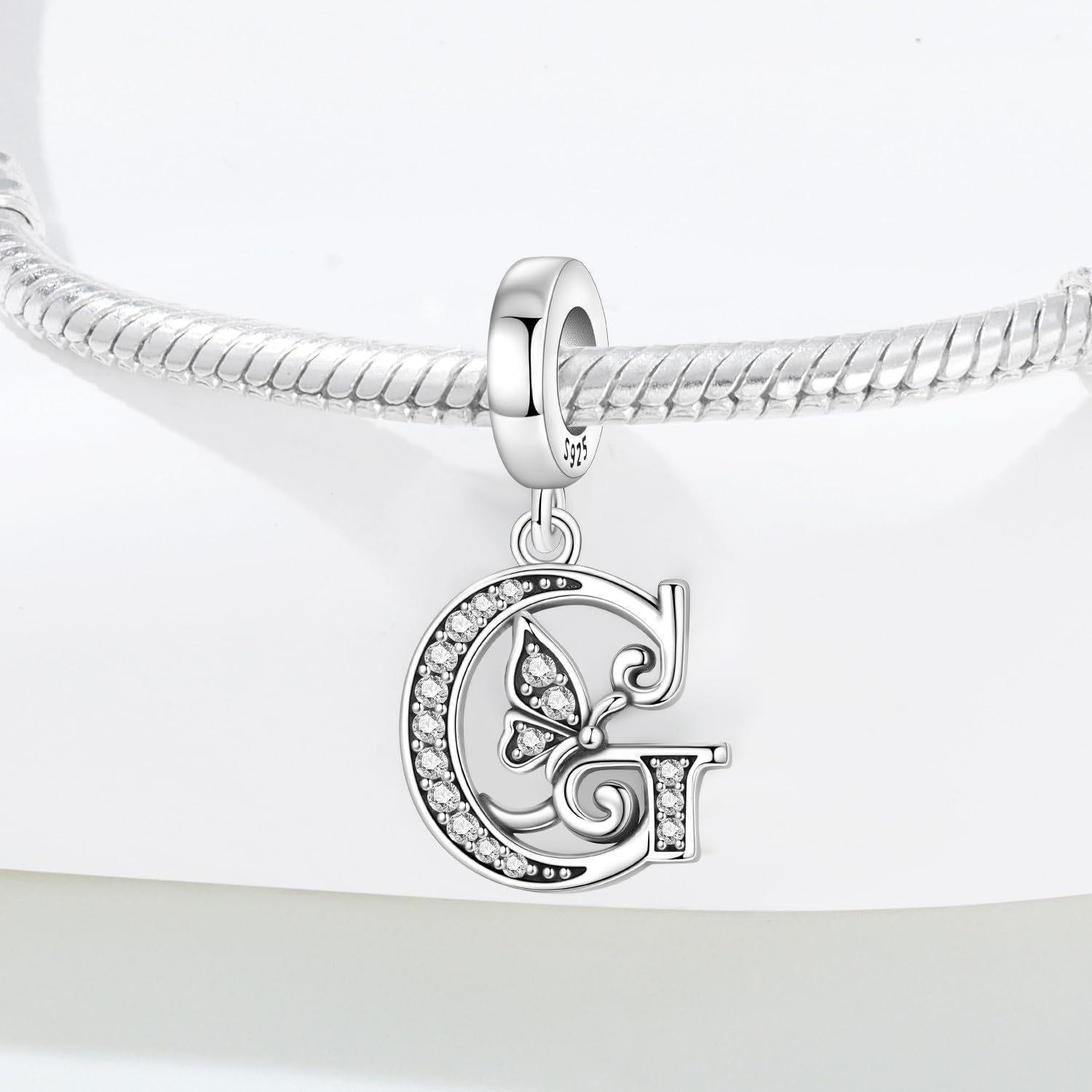 Detalle de CYCUFF Ciondolo a forma di lettera A farfalla in argento 925 per braccialetti e collane