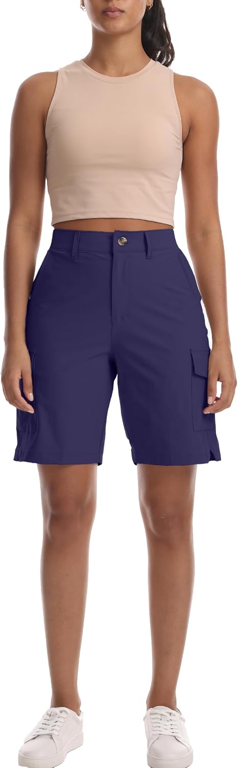Detalle de Yoglegins Women's 8-Inch Cargo Hiking Shorts with 5 Pockets