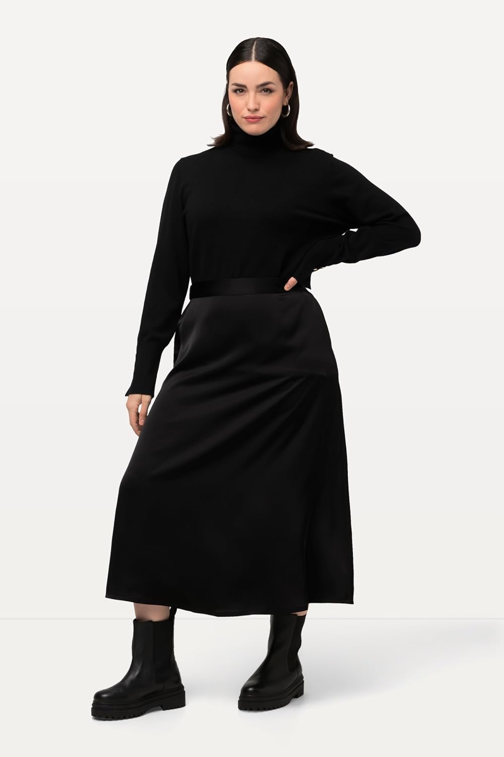 Thumbnail 5 de Jupe midi en satin pour femmes grandes tailles Ulla Popken – silhouette A et ceinture confort