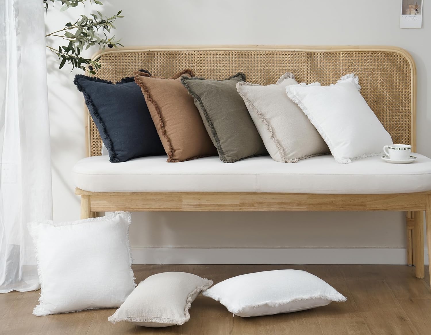Thumbnail 6 de Foindtower 2-Pack Decorative Linen Fringe Throw Pillow Covers in Navy Blue (20x20)