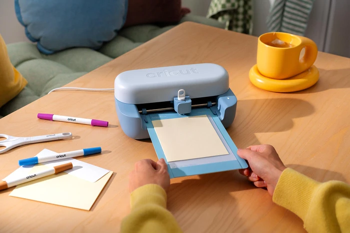 Thumbnail 1 de Cricut Joy 2 Essentials Set – Karten, Aufkleber und kleine Design-Experimente unterwegs