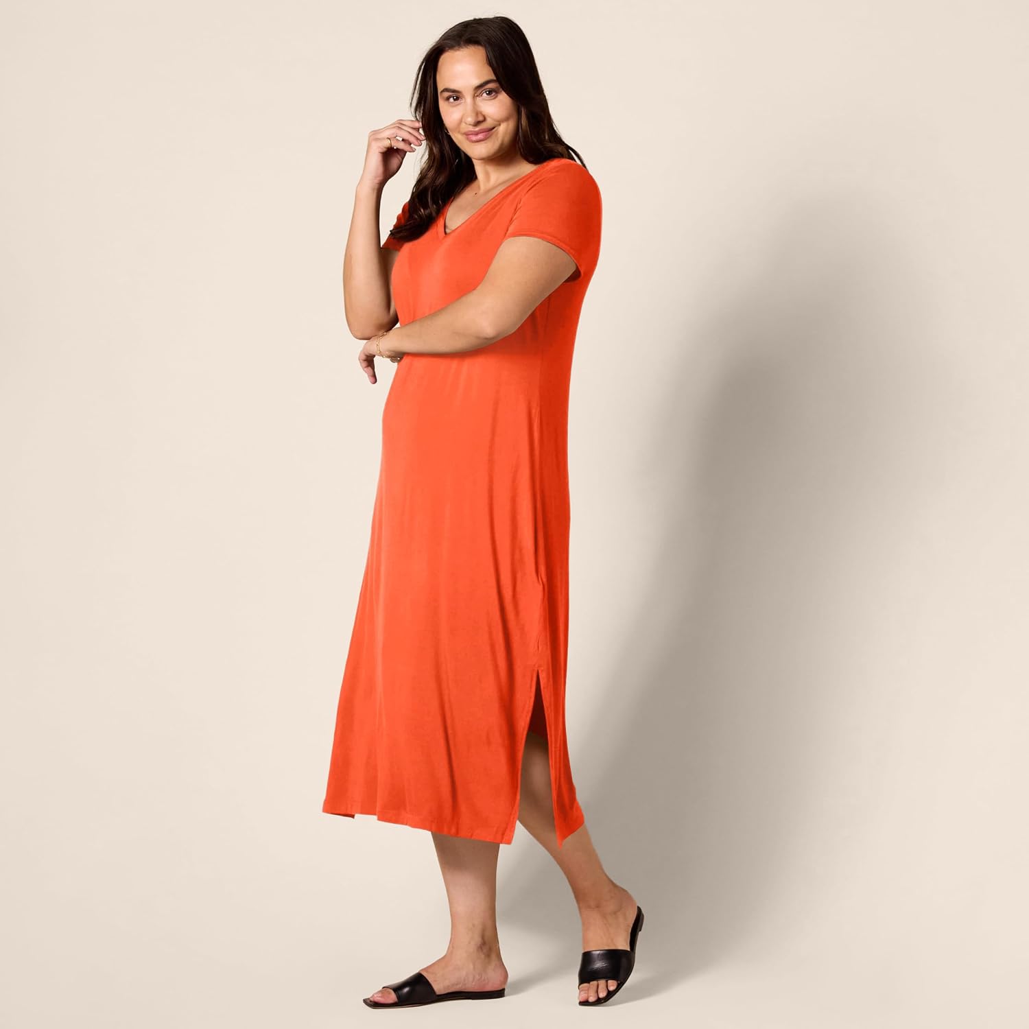 Thumbnail 6 de Amazon Essentials Women's Stretchy V-Neck Midi Dress in Viscose Jersey
