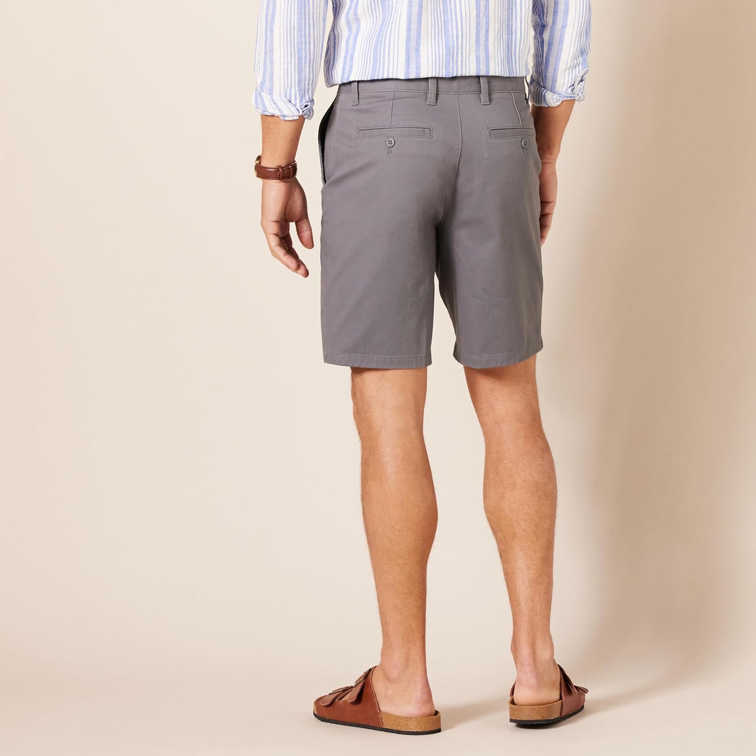 Thumbnail 1 de Amazon Essentials Men's Slim-Fit 9" (23cm) Stretch Chino Shorts