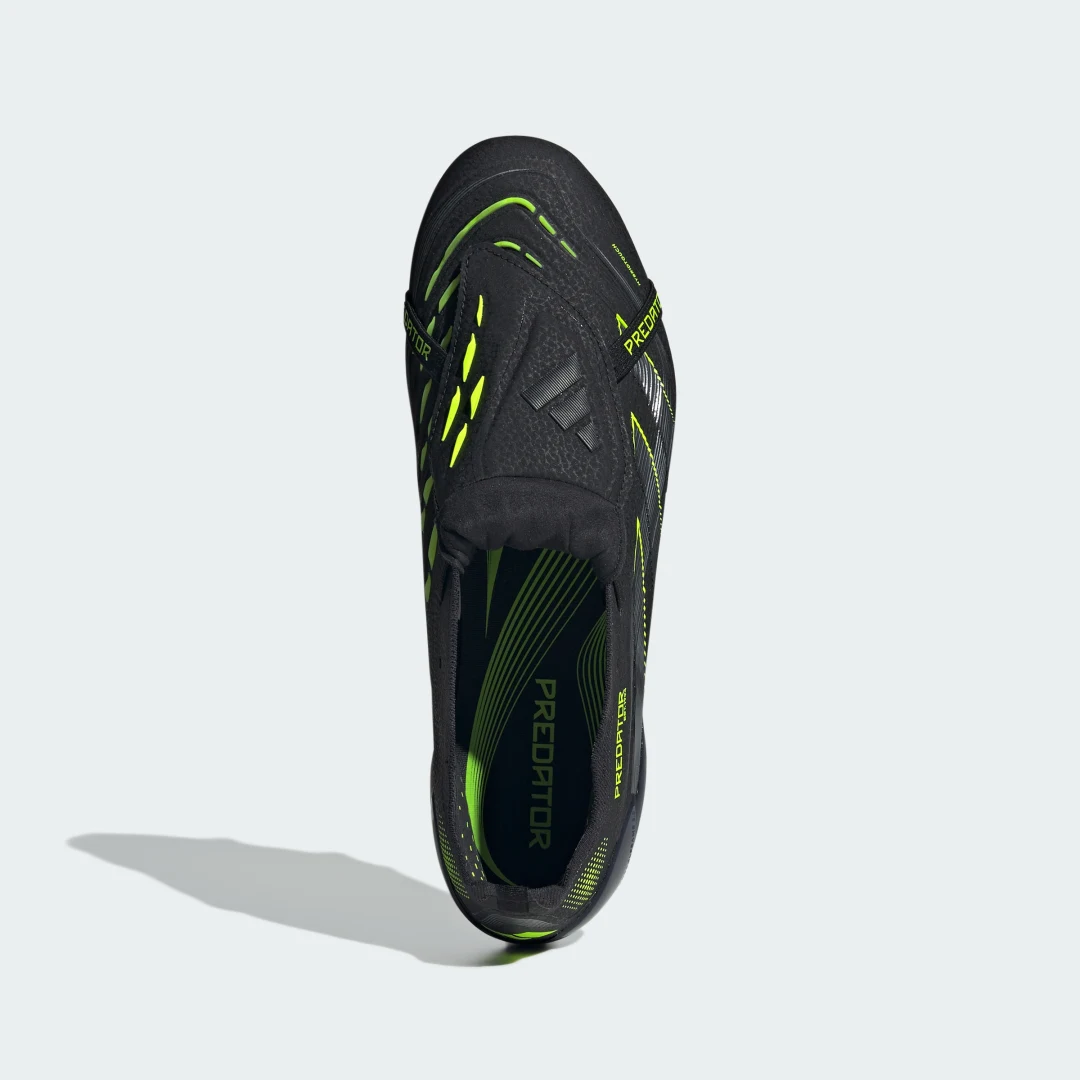 Detalle de Adidas Predator Elite: bota de césped natural seco con lengüeta plegable