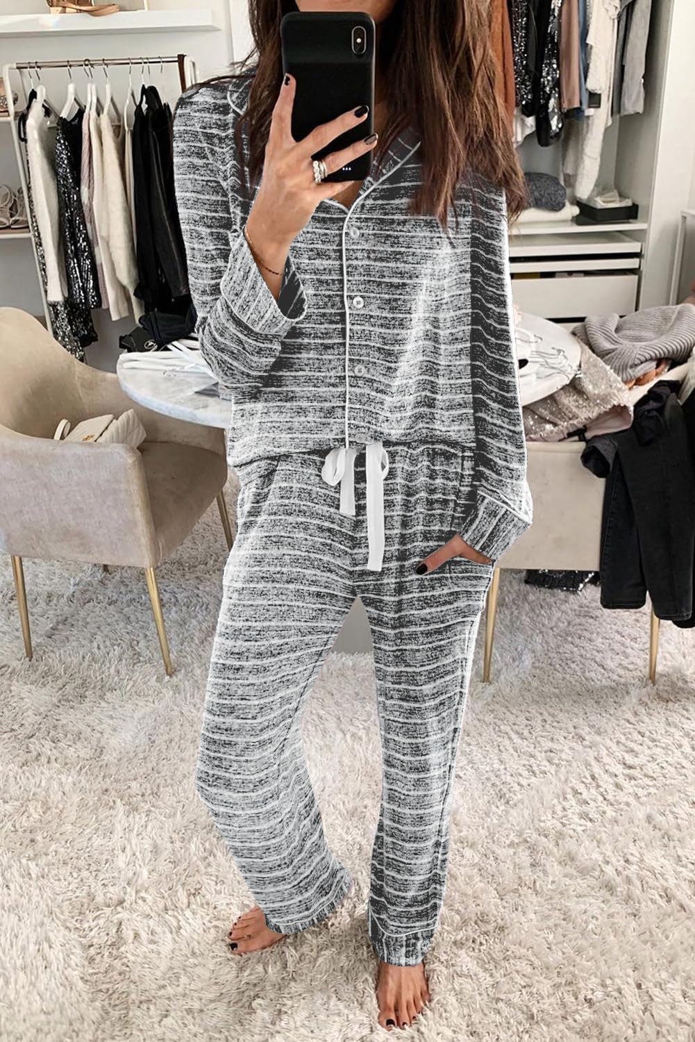 Detalle 2 de Aamikast Women's Button-Down Pajama Set, Long Sleeves and Soft Jersey Blend