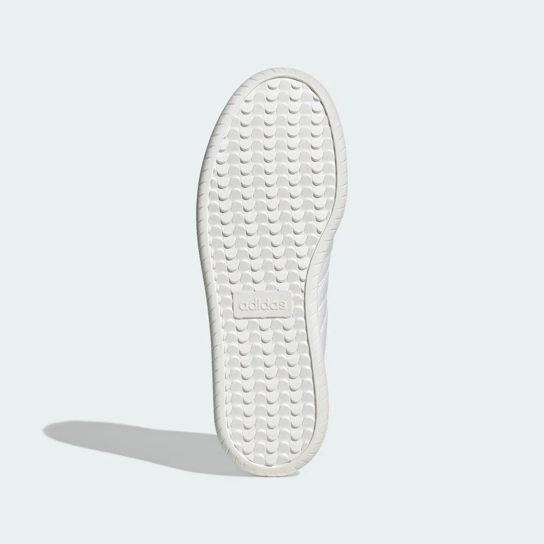Thumbnail 2 de Zapatilla Barreda de Adidas: estilo limpio y comodidad para el día a día