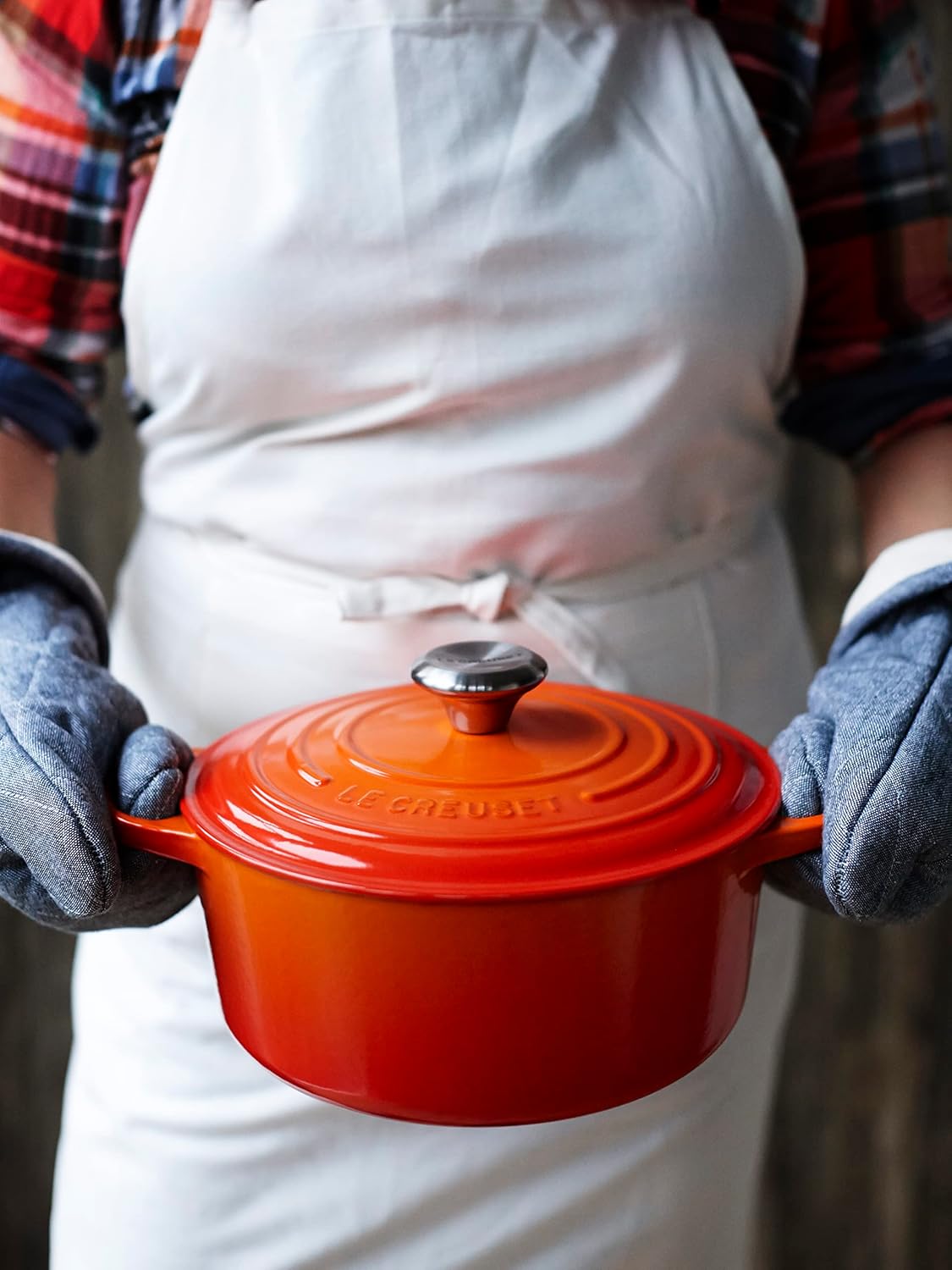 Thumbnail 5 de Le Creuset Signature Enamelled Cast Iron Round Casserole Dish with Lid, 30 cm (Volcanic) – 8.1 L