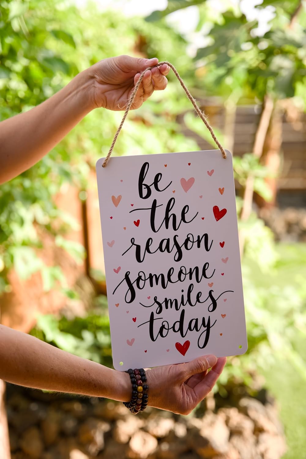 Detalle 2 de Metallschild mit Spruch 30x20 cm – Vintage Blechschild BERLIG