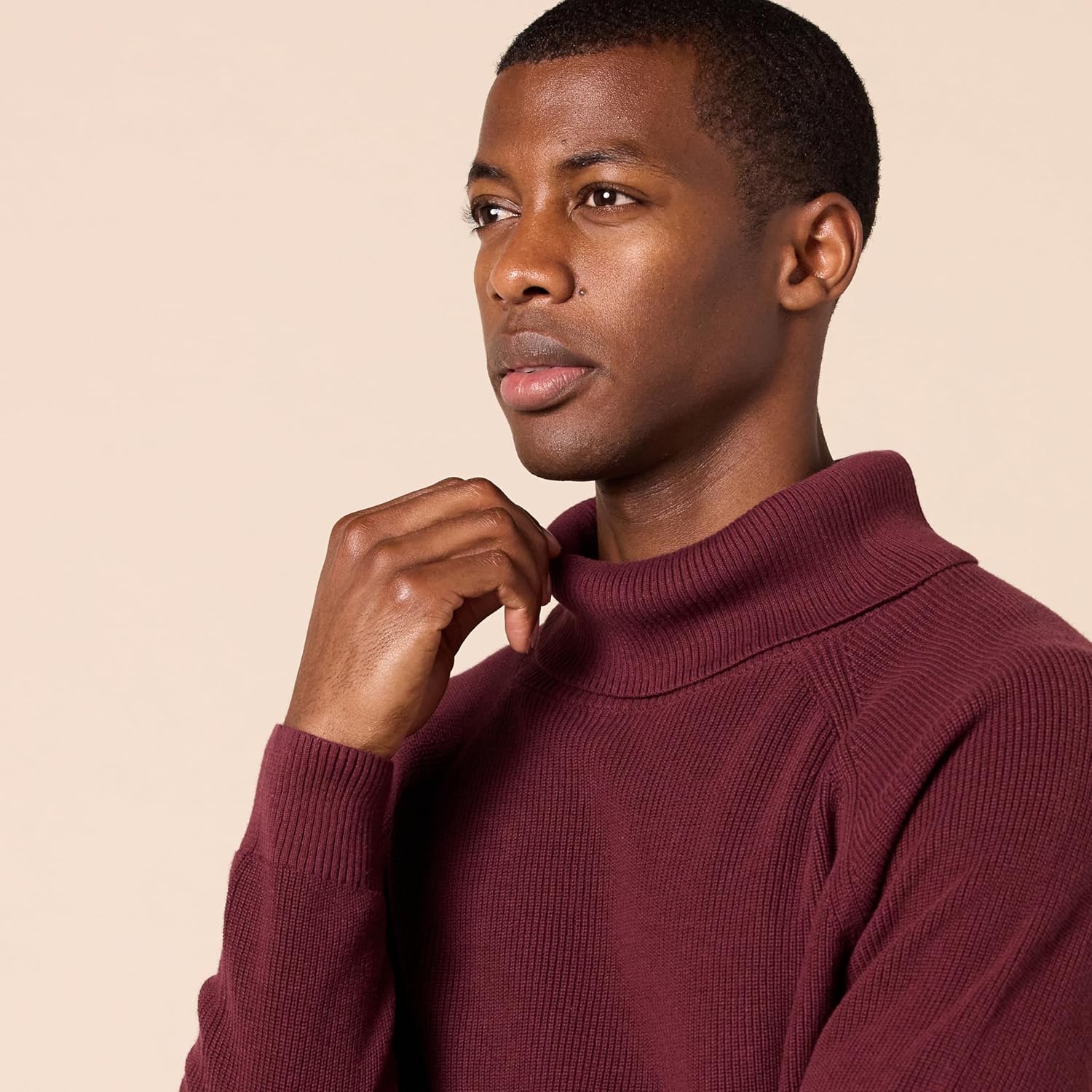 Thumbnail 3 de Amazon Essentials Men's 100% Cotton Rib Knit Turtleneck Jumper