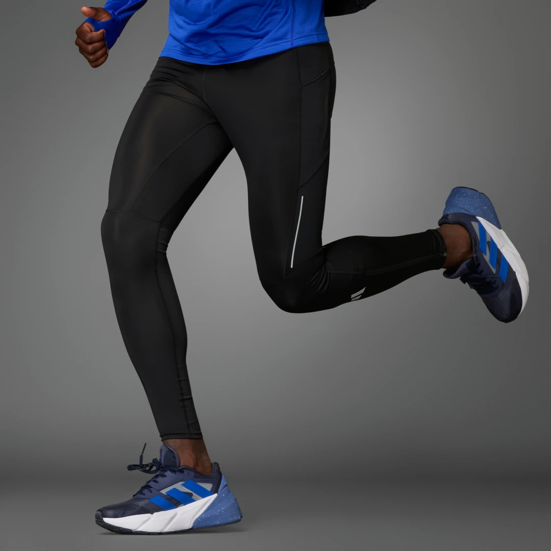 Detalle de Mallas Own the Run de Adidas: comodidad y rendimiento para tus entrenamientos