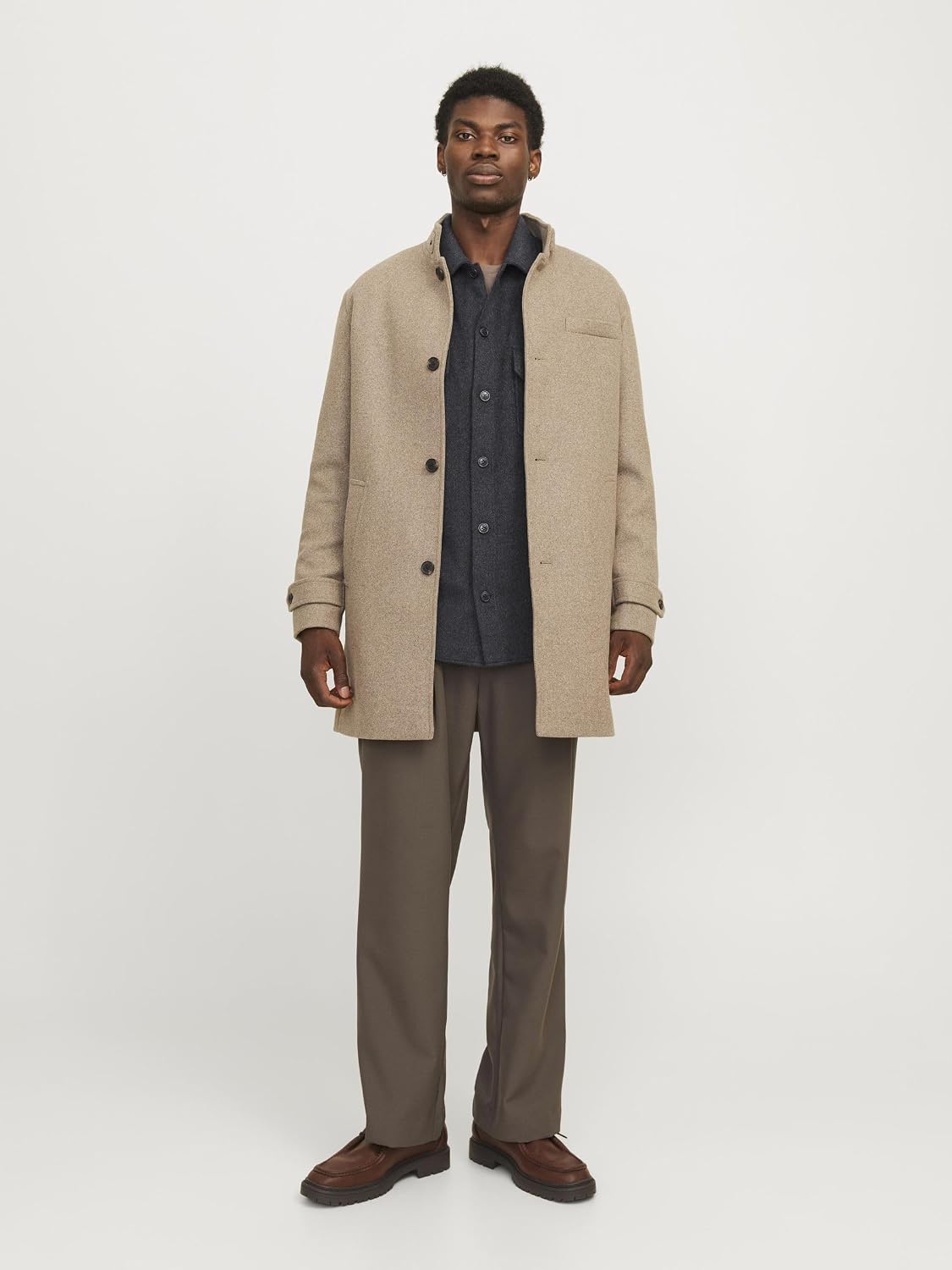 Detalle de JACK & JONES Jjebradley Ollie Overshirt – long-sleeve loose-cut shirt