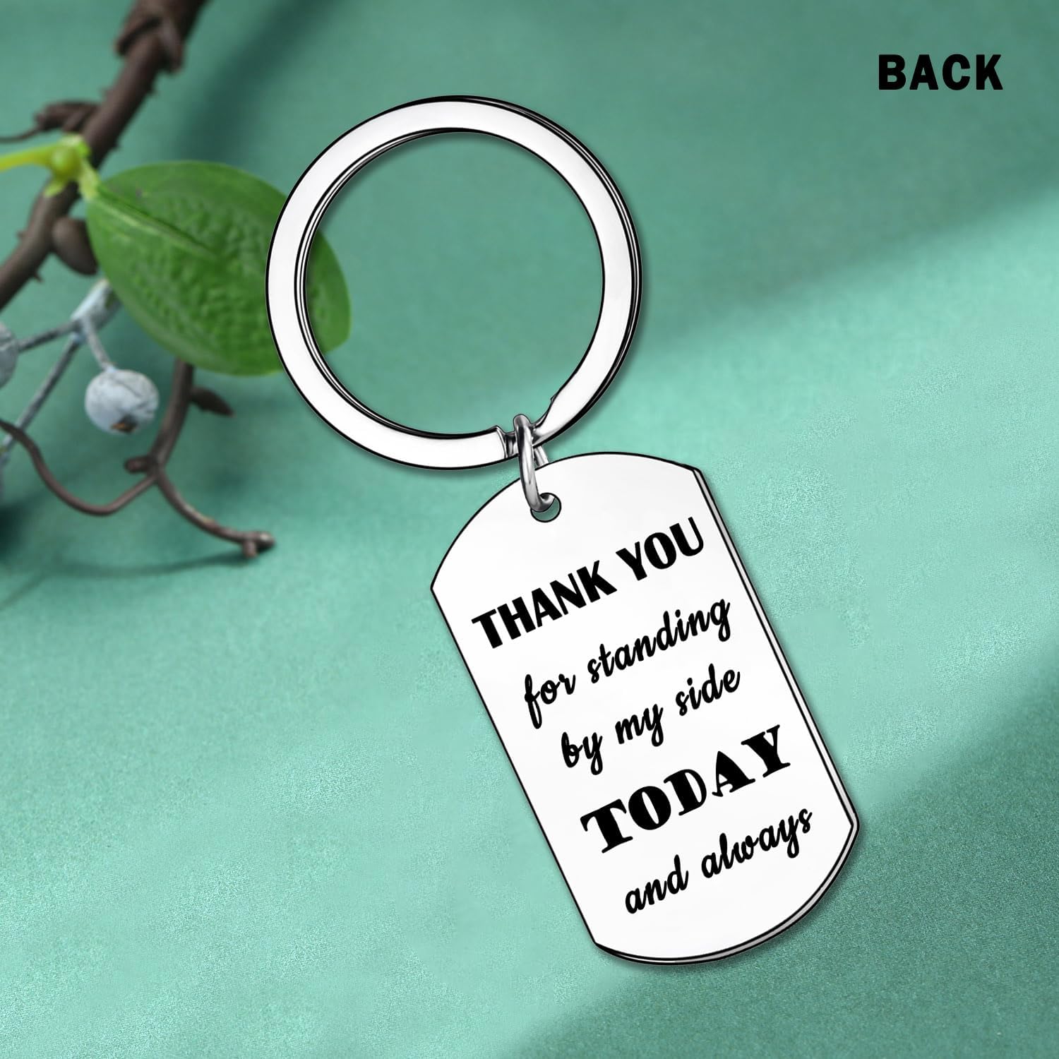 Detalle 1 de Yrerndre Bridesmaid Gift – Engraved Thank You Keyring