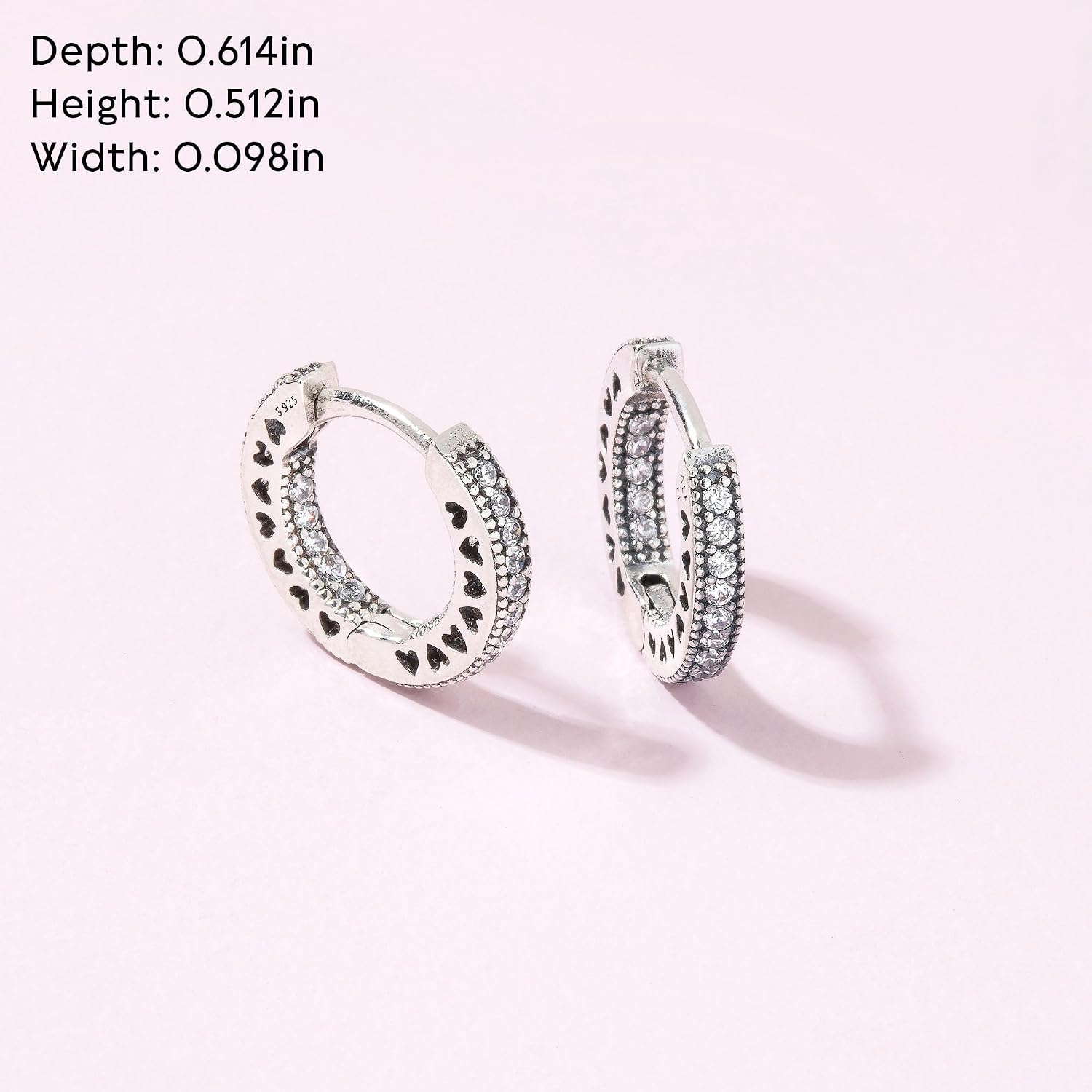 Detalle 2 de PANDORA Creolen Unendliche Herzen Kreolen – Silber mit Zirkonia, Modell 296317CZ