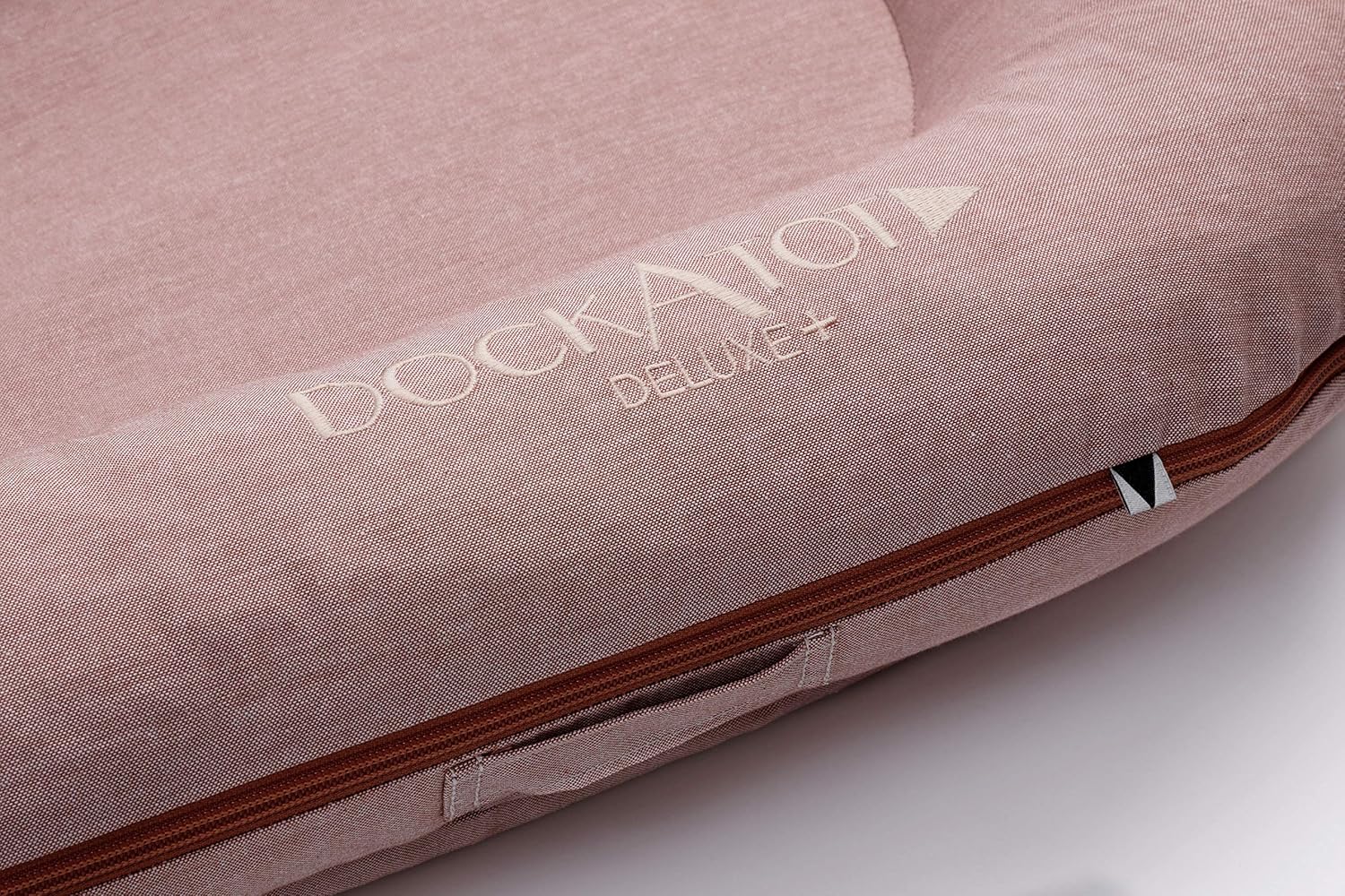 Detalle de DockATot Deluxe+ Dock - Ginger Chambray