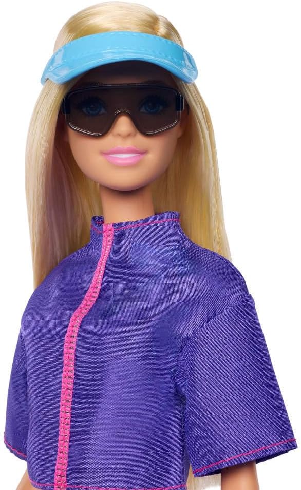 Thumbnail 3 de Barbie Malibu Aventures en Plein Air 10 accessoires