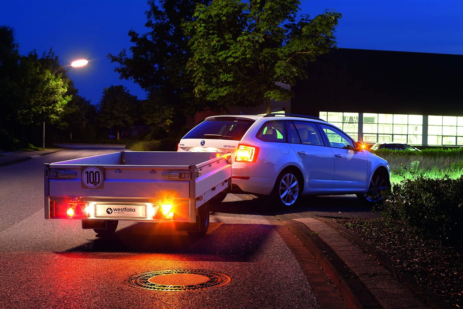 Thumbnail 6 de Westfalia Abnehmbare Anhängerkupplung für VW Golf 7/8 Limousine, T-Roc, A3, Q2, Skoda Octavia, Seat Leon