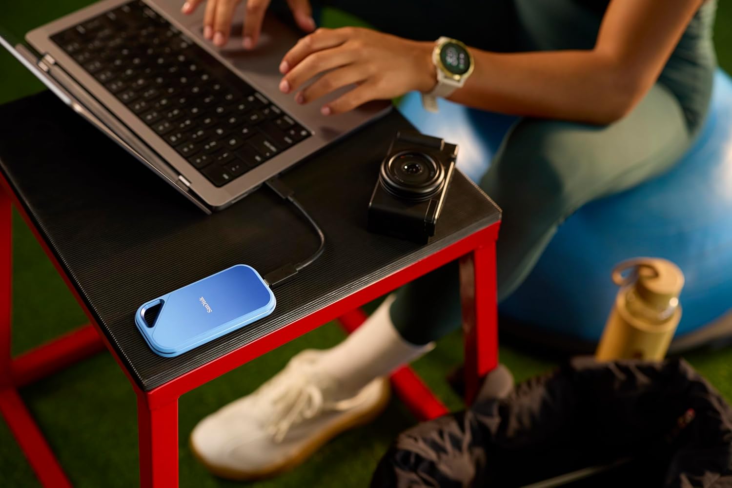 Thumbnail 2 de SanDisk Creator Pro Portable SSD 1 TB – robustes USB‑C Storage für Content Creator mit bis zu 2.000 MB/s