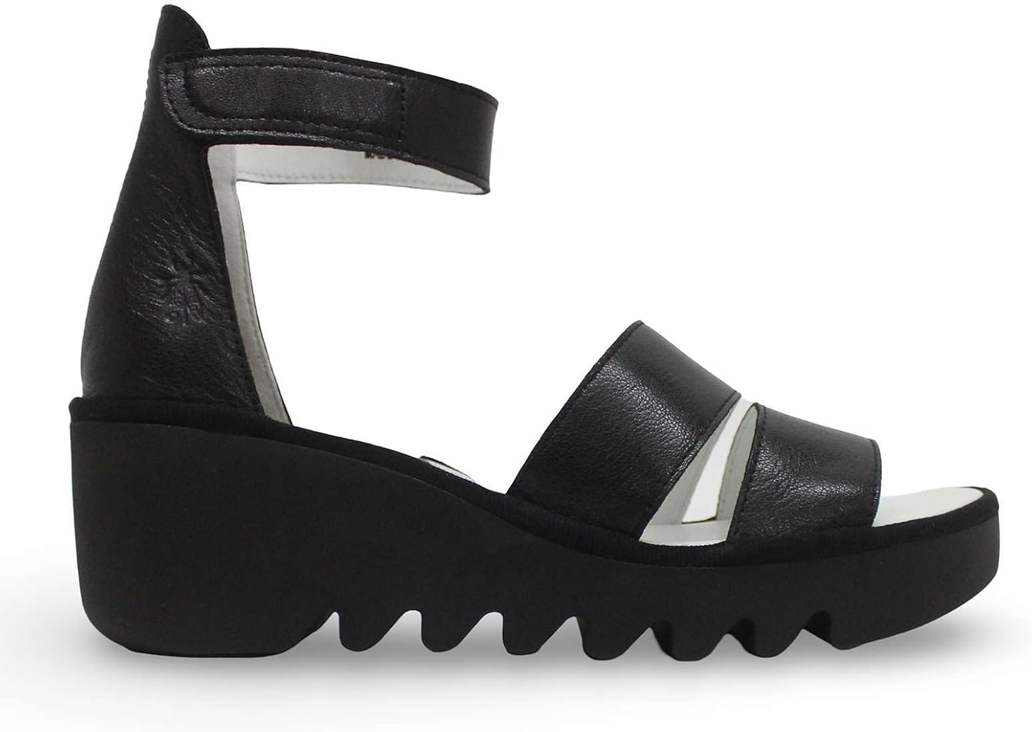 Detalle de Fly London Femme Bono290fly Sandal — Sandale décontractée au style urbain