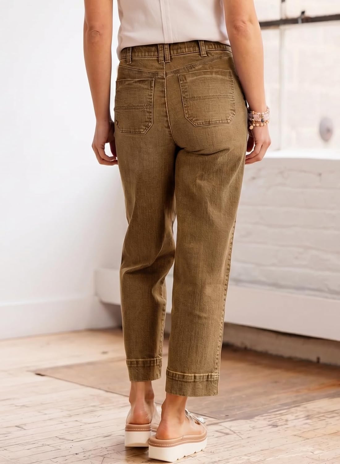 Detalle de Astylish Women's High-Waisted Jeans