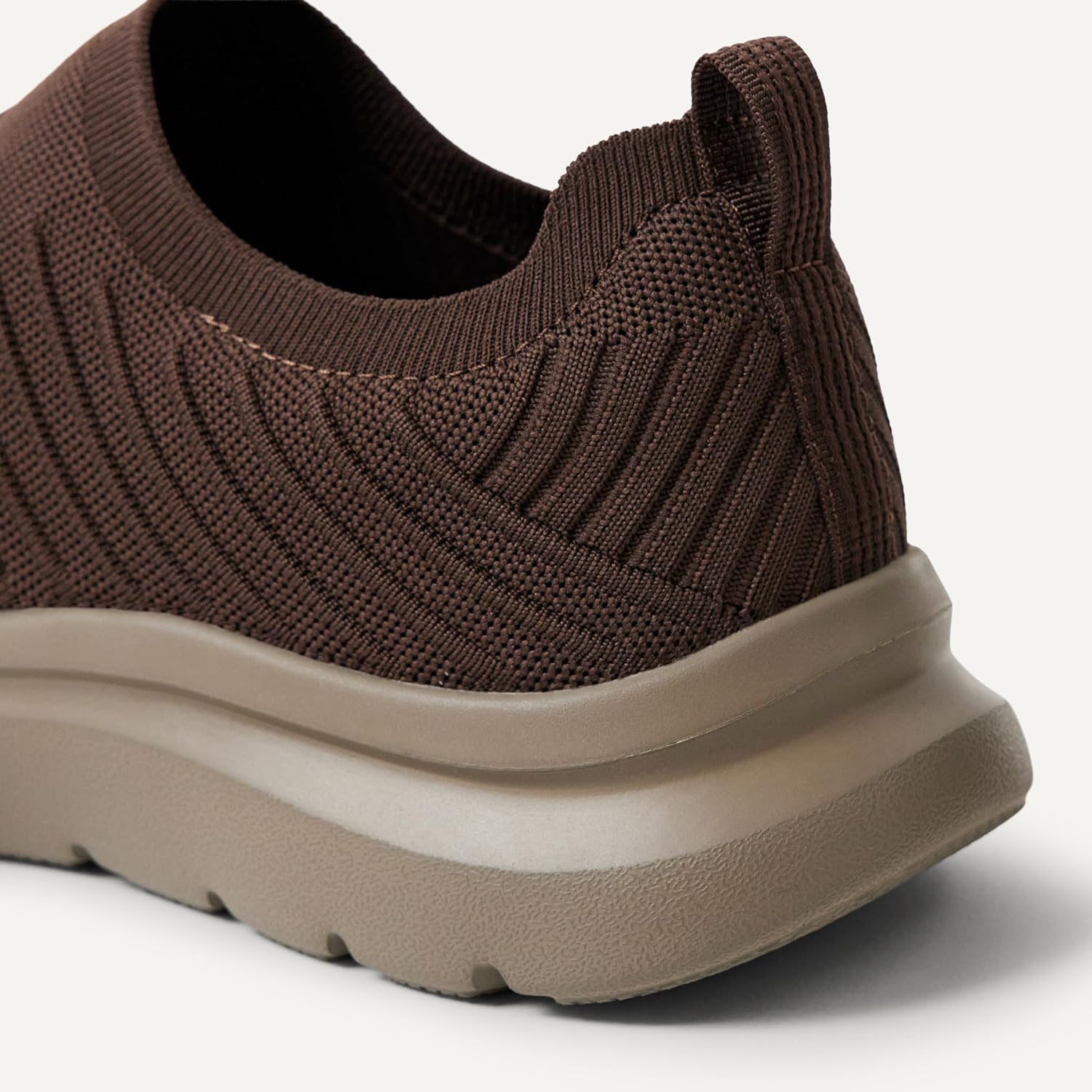 Detalle de Amazon Essentials Herren-Wanderschuhe zum Reinschlüpfen – Komfortabler Alltagssneaker mit Memory-Schaum