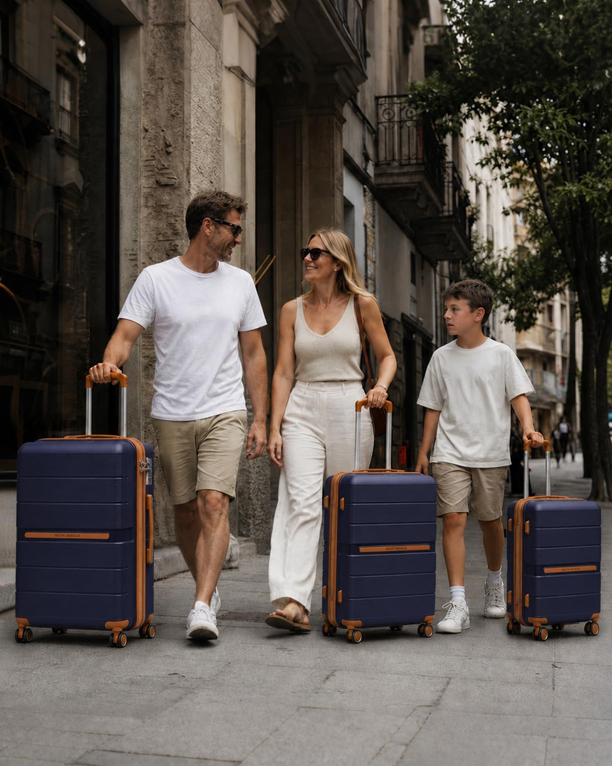 Detalle 2 de British Traveller Suitcase Check in Hold Luggage: Lightweight PP Hard Shell with 4 Spinner Wheels