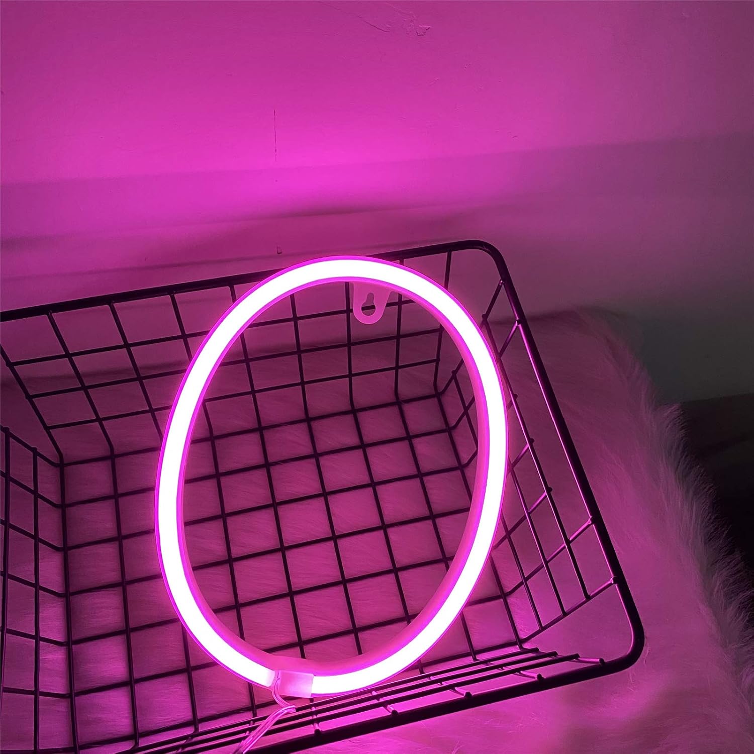Thumbnail 2 de DWOOKE LED Lights - Pink Neon Letters (USB or Battery Operated)