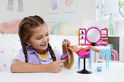 Detalle 2 de Barbie Totally Hair Set: Peluquería y Accesorios 💇♀