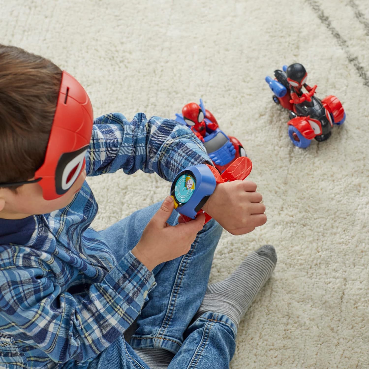 Thumbnail 2 de Spidey and His Amazing Friends Super Spidey Set – Role Play Toy Car & Mask for Kids 3+