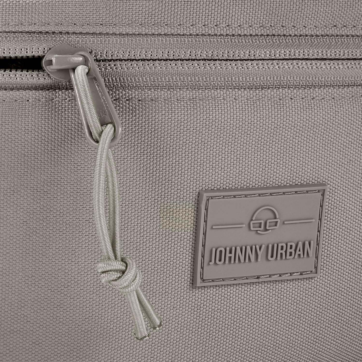 Detalle de Johnny Urban Bauchtasche „Erik Large“ grau – große Gürteltasche mit flexiblem Gurt für Festival & Alltag