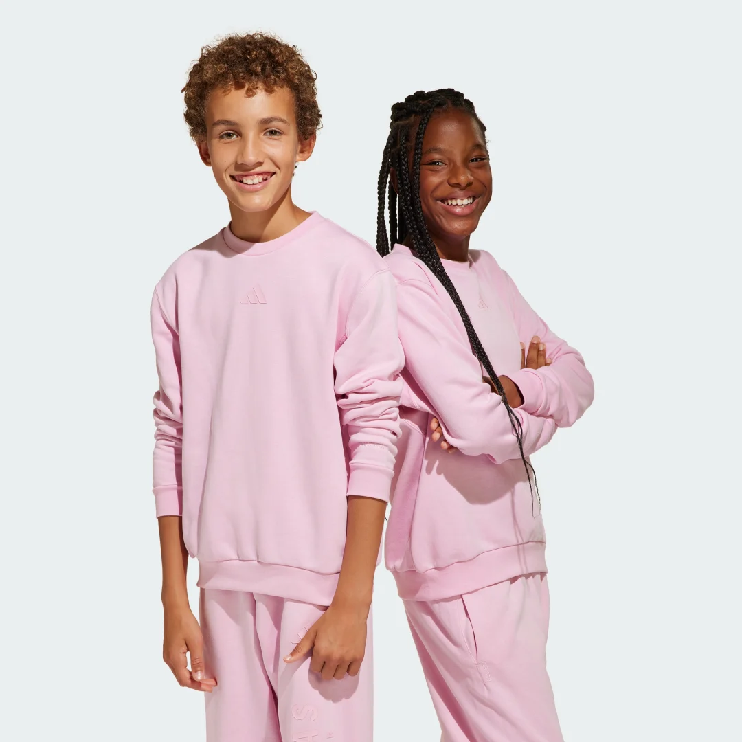 Detalle de Sudadera cuello redondo All SZN Graphic (Adolescentes) de Adidas – color Rosa