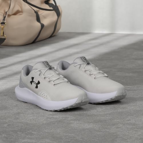 Detalle 1 de Under Armour UA Charged Surge 4 zapatillas hombre blancas