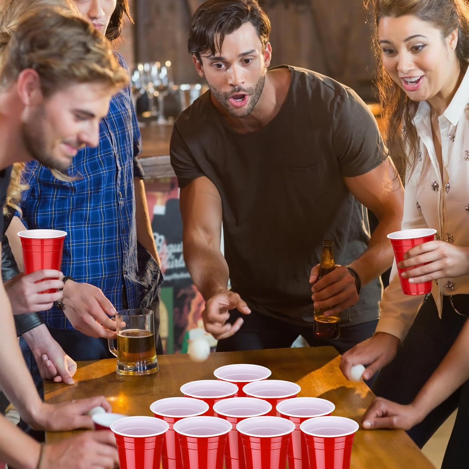 Detalle 2 de DI QIU REN DQR-CA-28 16 oz Red Plastic Party Cups, Stackable, 100 Count