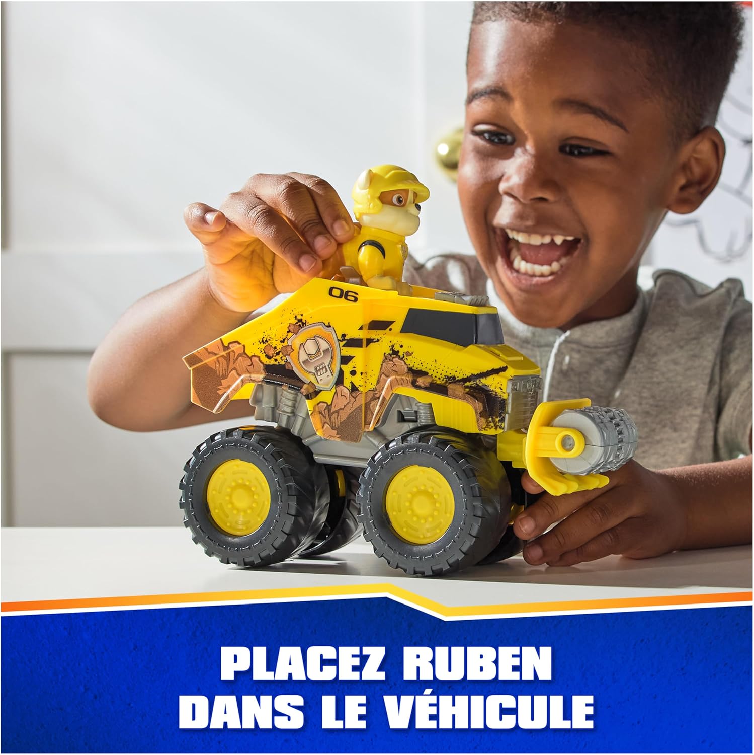 Detalle 2 de Paw Patrol Ruben Rescue Wheels véhicule 3 ans