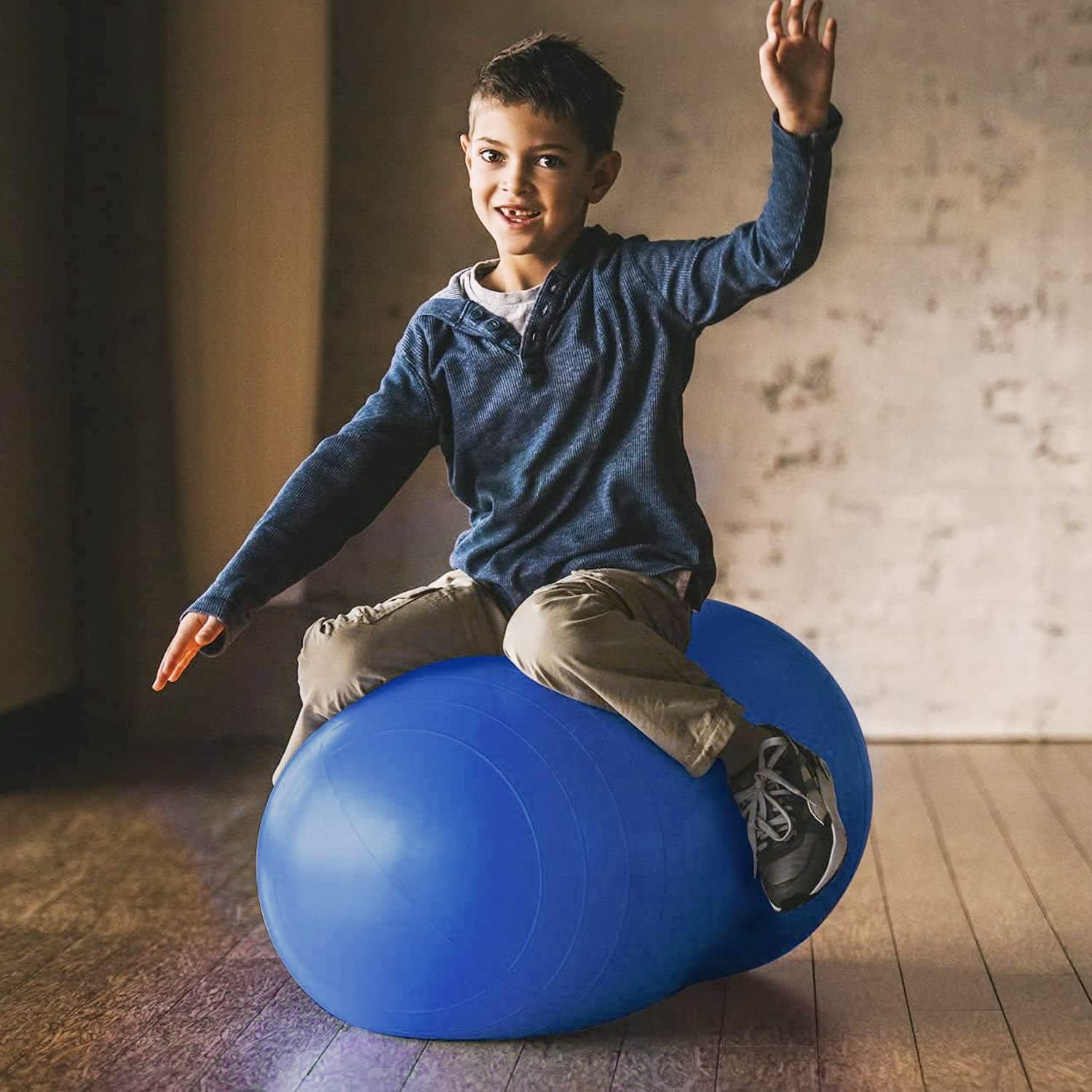 Detalle 2 de DASKING Peanut Ball 90x45 cm con pompa a mano: palla di arachidi per yoga, pilates, fisioterapia e gravidanza