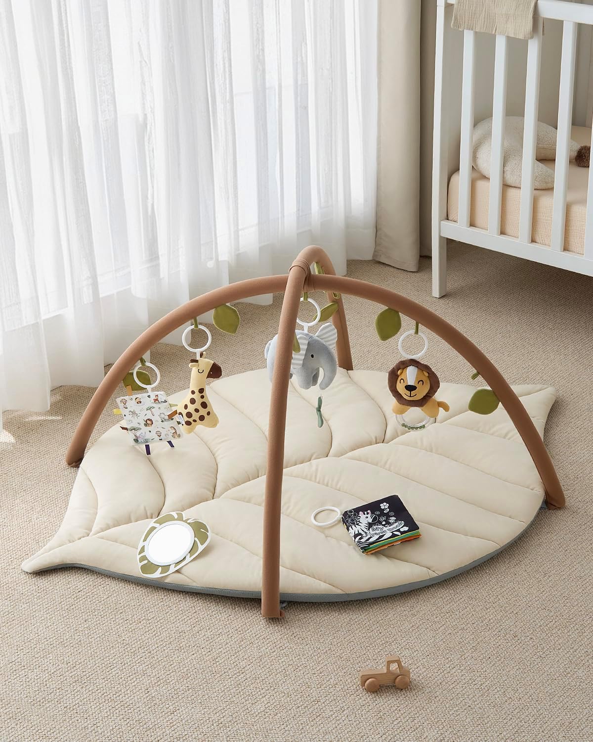Thumbnail 2 de Blissful Diary tapis d’éveil bébé avec arche amovible (forme feuille) et 6 jouets suspendus – Beige avoine