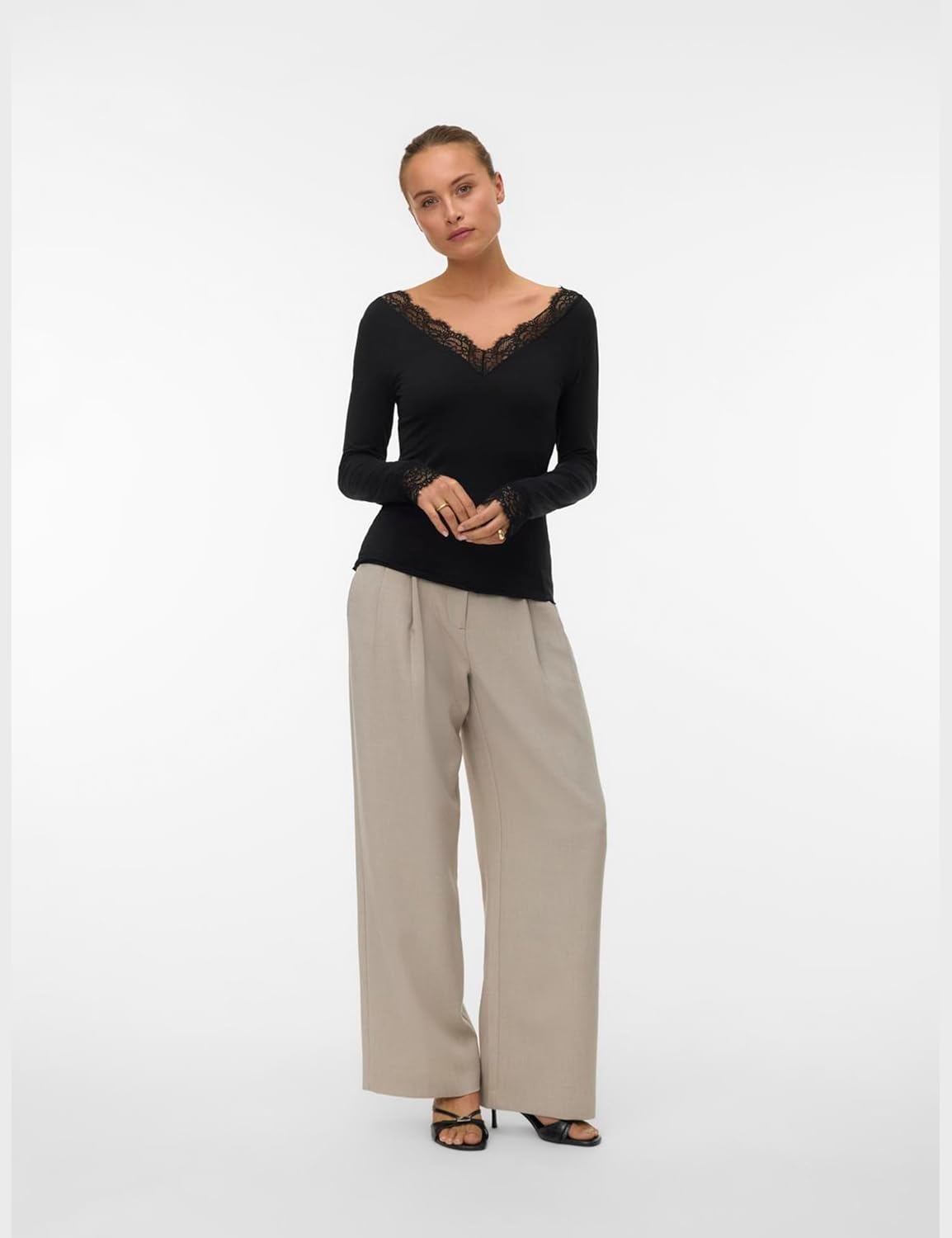 Thumbnail 1 de VERO MODA Vmskye LS V-Neck Lace Top JRS Noos – Haut en Dentelle à col en V pour Femme