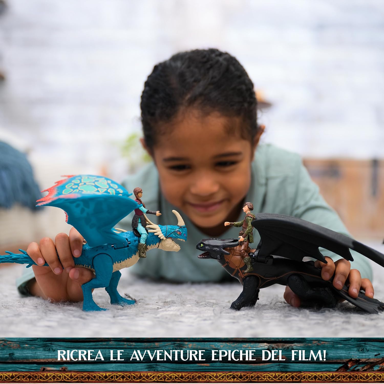 Detalle 2 de DreamWorks Dragons: Dragon Trainer – Drago Vichingo con Hiccup e Sdentato (4+ anni)