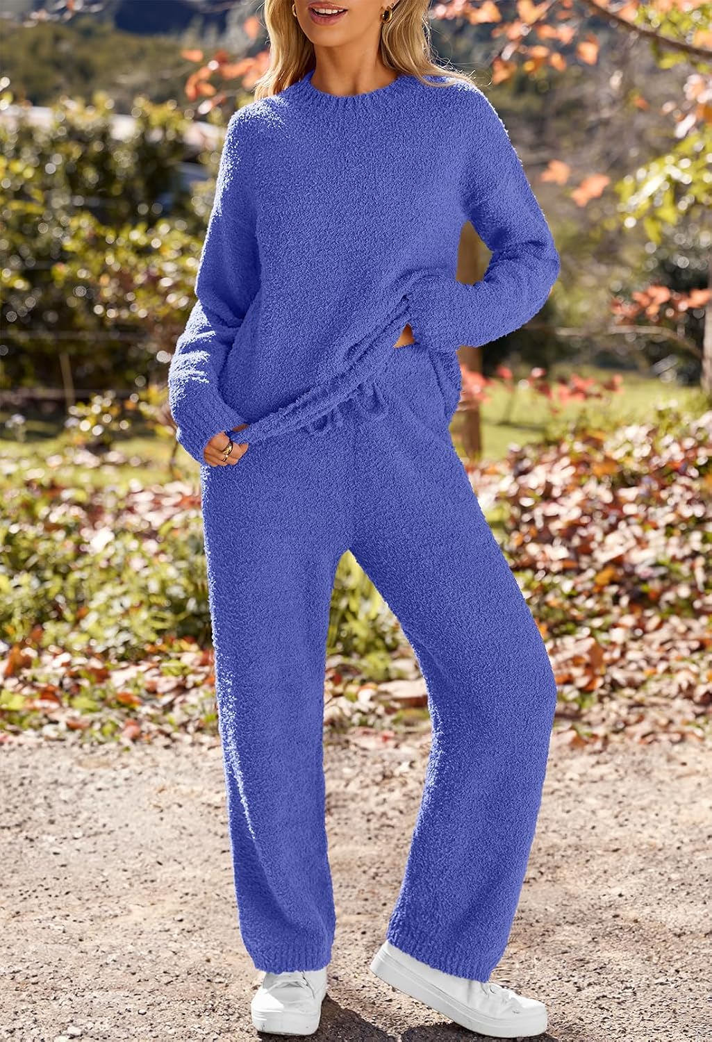 Detalle 2 de MEROKEETY Women's Fleece Lounge Set